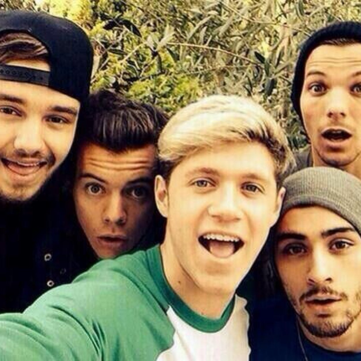 hi_sunshine_'s profile picture. one direction gives me the strength to move forward ♡ | @datszayn_