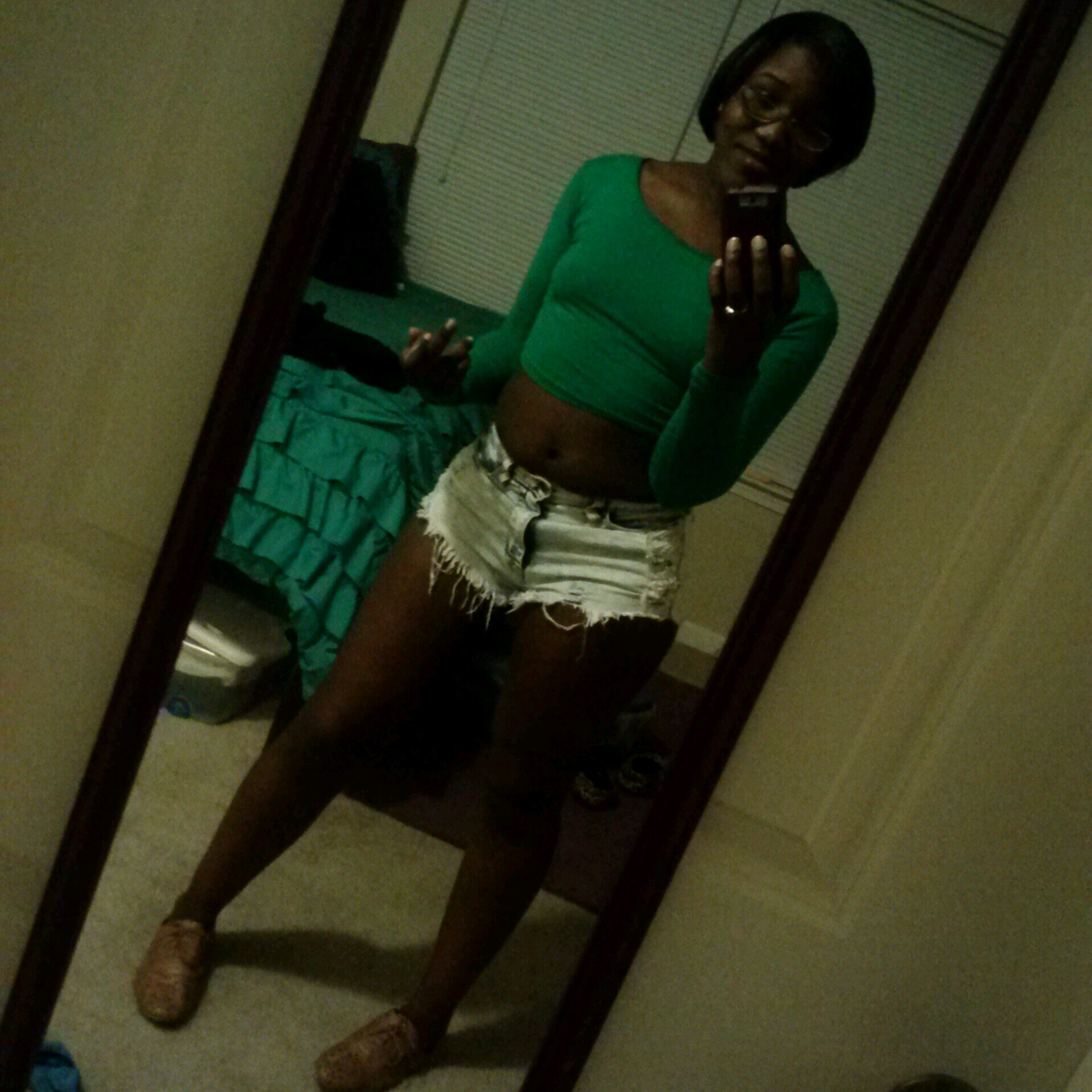 instagram famous_bitch94 follow me