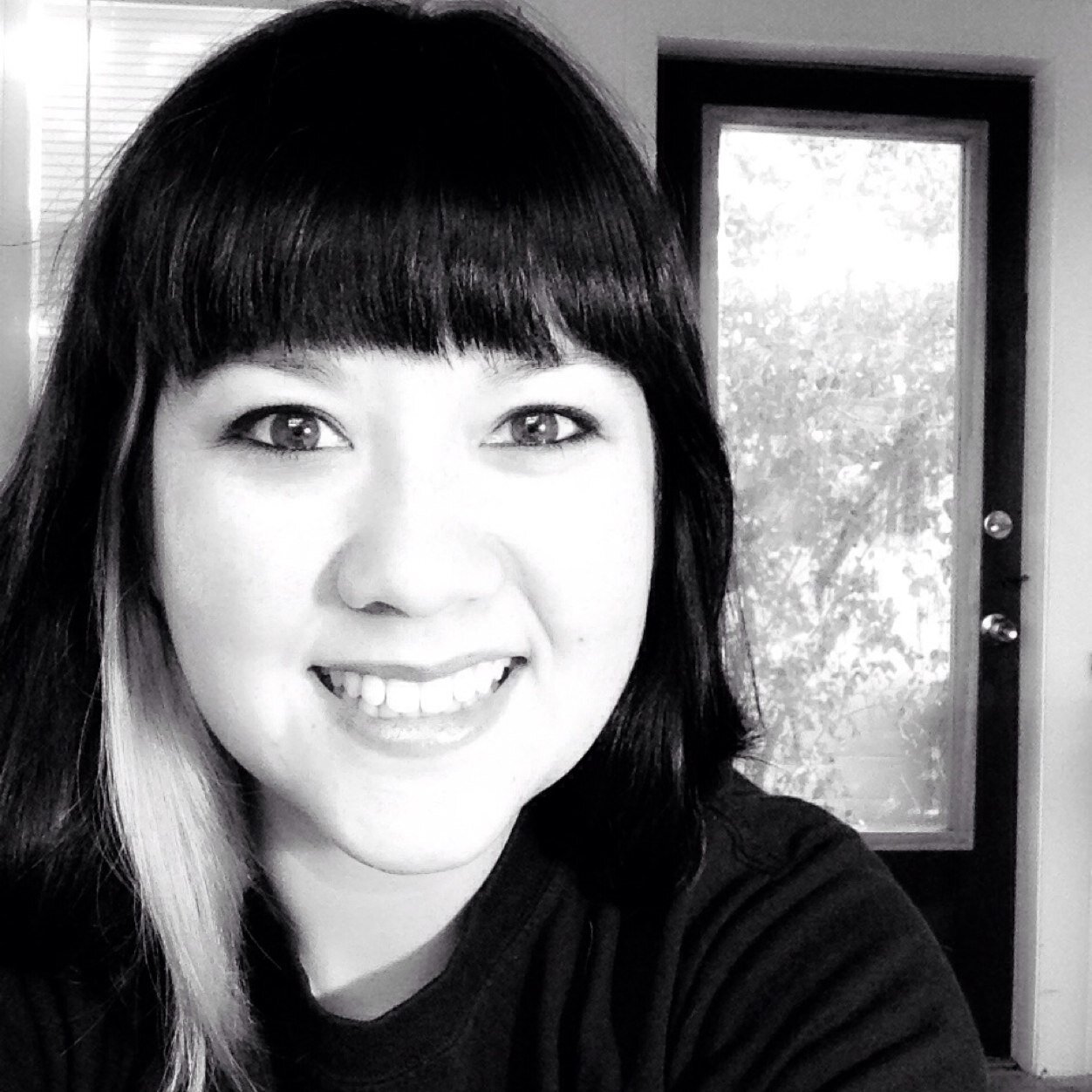 improvisor, pet enthusiast, baby whisperer. Magic, fairytales, dungeons and dragons.