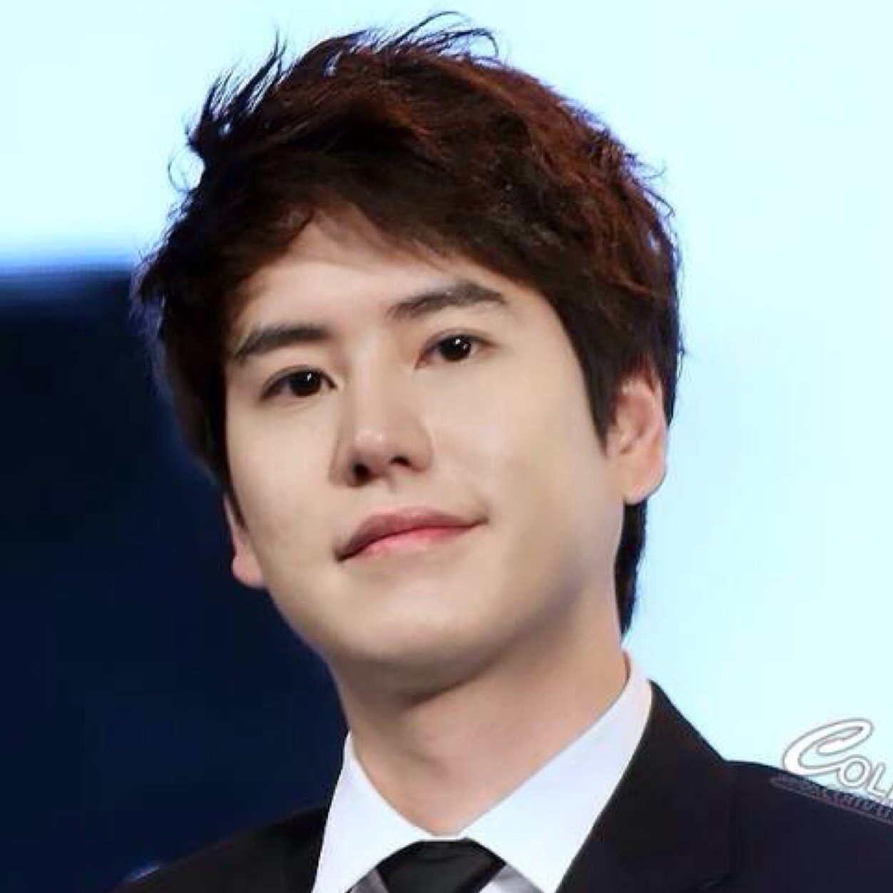 แอคหลุม รีและฟอลฟรีเพื่อเอสเจ