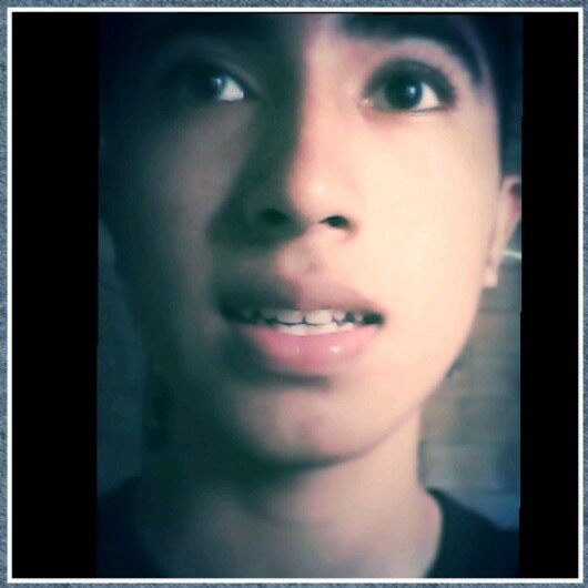 Hello, mm because I like the music, and live happy! SIGUEME Y TE SIGO