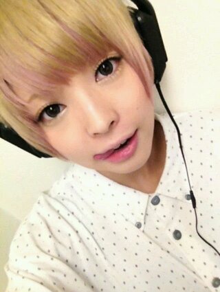 B.A.P / INFINITE / BLOCK B / TOPP DOGG /B1A4