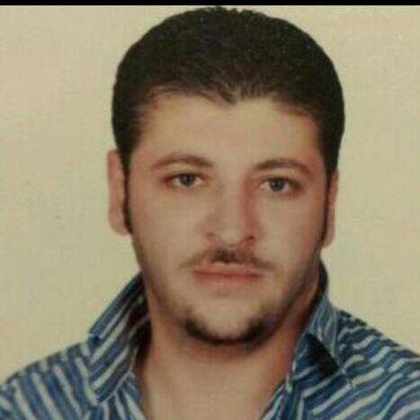 Hi
Am Osama Al Sallal
And am a Web Developer