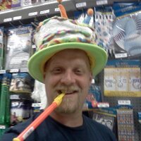 Barton (@chuckbrick) 's Twitter Profile