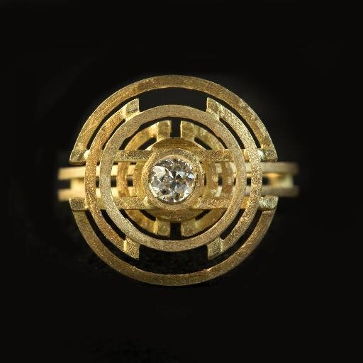 For all things fine, striking & original: Tyger Glyn was the cognoscenti Londoner's go to source of rare, desirable contemporary art jewellery and objets d'art.