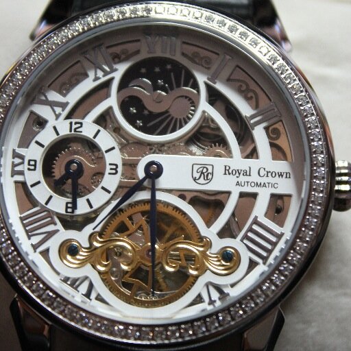 ขายนาฬิกา Royal Crown ของแท้ ตัวเรือน Citizen รับประกันนานหนึ่งปีเต็ม มีทั้งแบบแบตเตอรี่และAutomatic ดีไซน์จากอิตาลี
