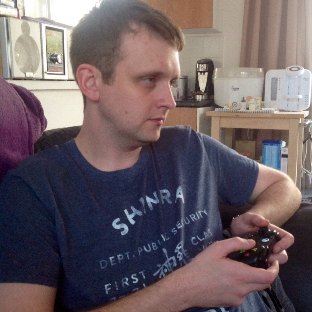 Playing consoles since 1991. Let's talk games!