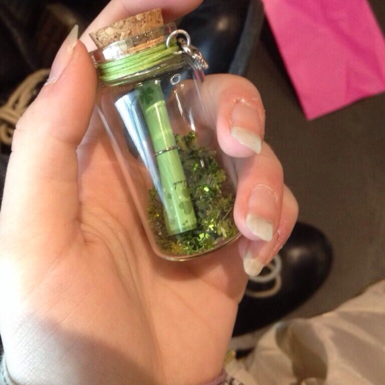 bottleofluck's profile picture. (ﾉ◕ヮ◕)ﾉ*:･ﾟ✧ || @replacedjpg