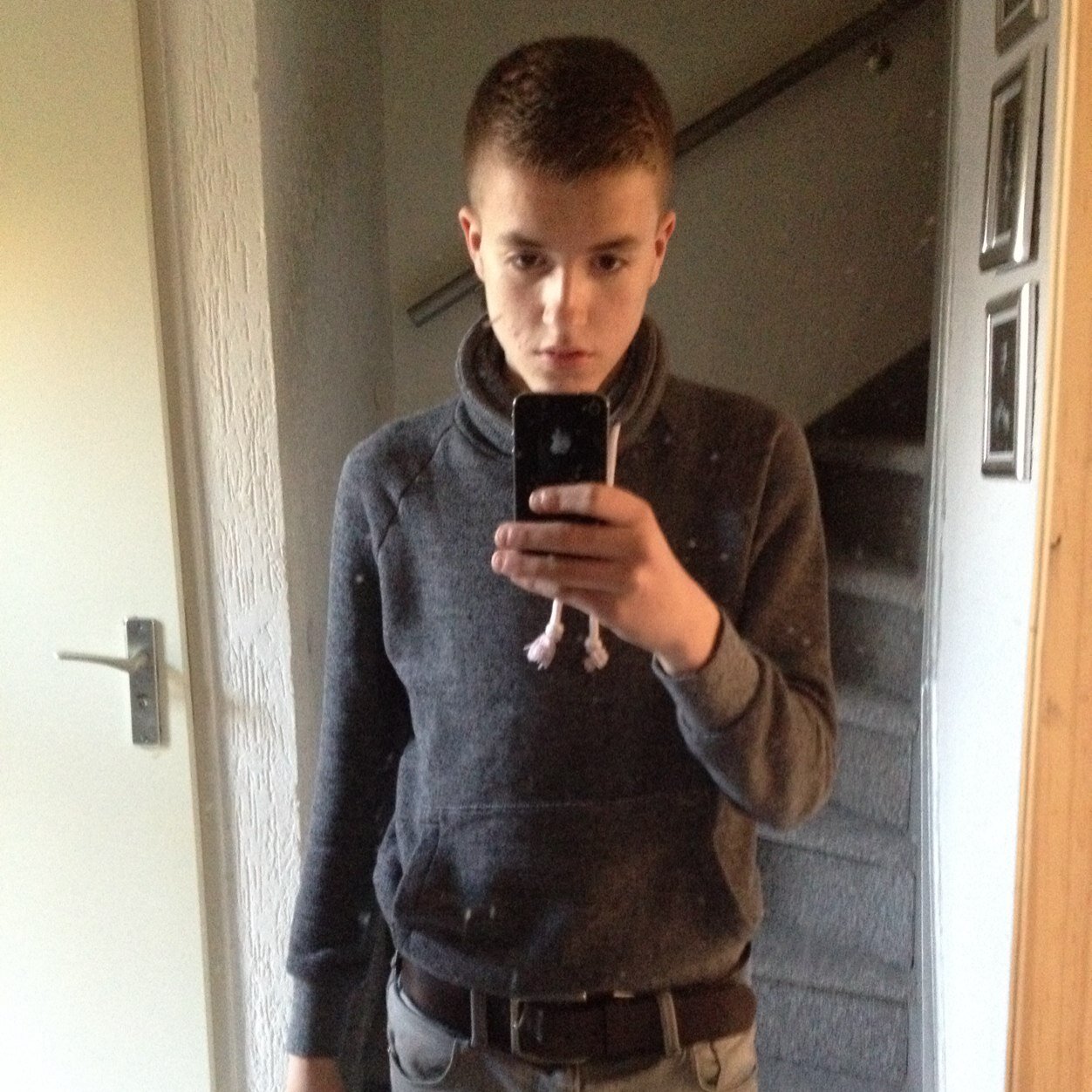 hoi.