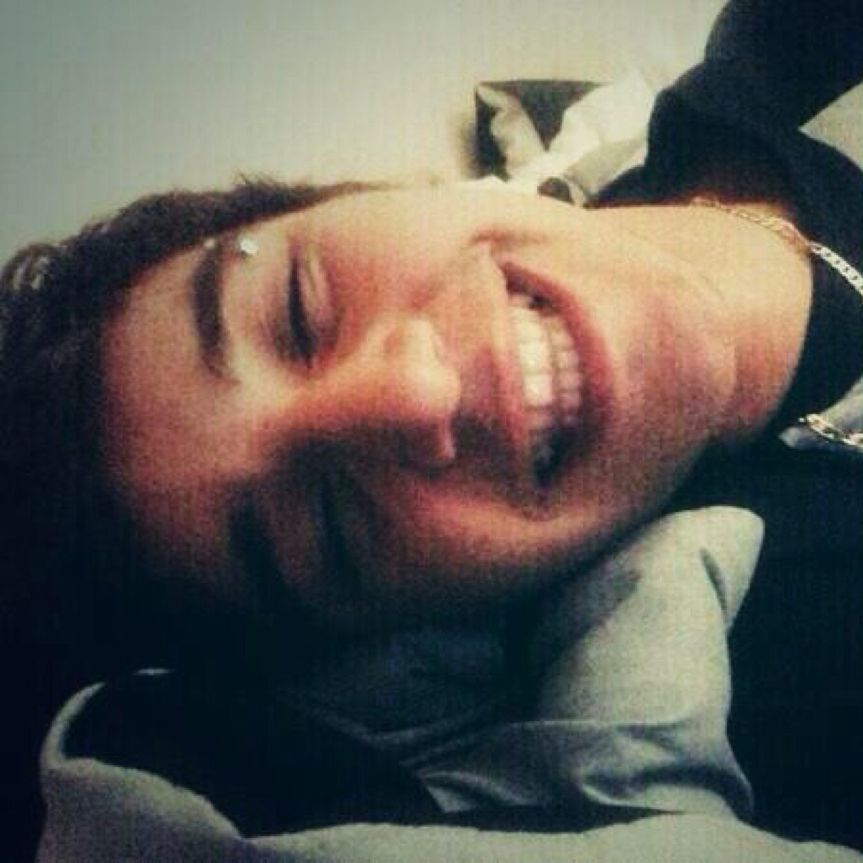 Free Follow ! :) go follow @marilynvalent18 PLS GET HER TO 2K shes really cool! & go follow @taliacassar thanks