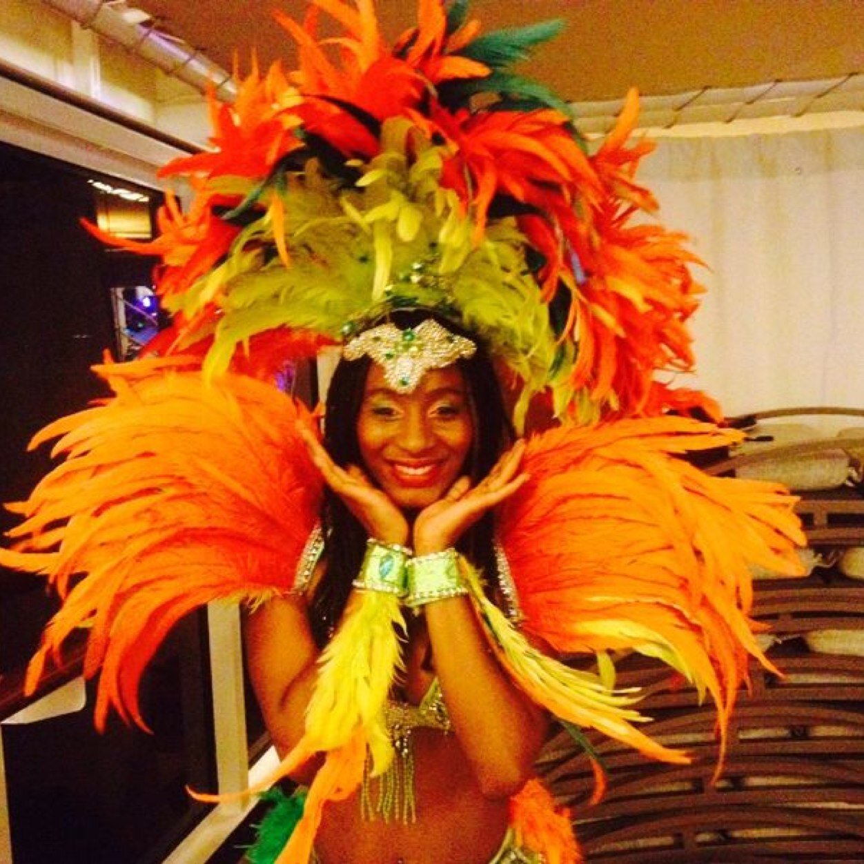 .||.Dancer Entertainer - Choreographer - Radio Personality Host - Model-  Business Woman. #R.E.C. Music!