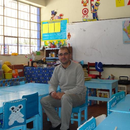 Moleño y Maestro de Educación Infantil. https://t.co/S6OeXjnQfw