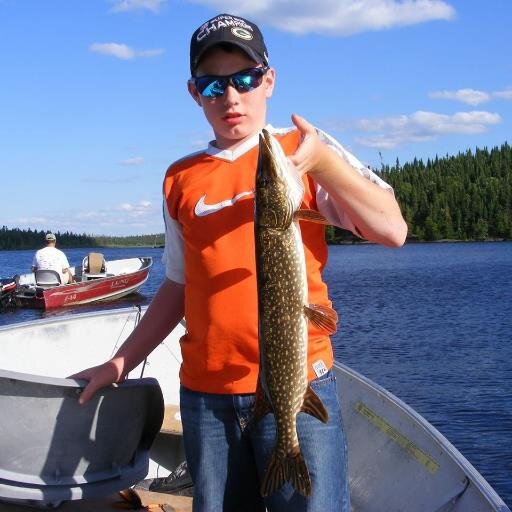 Builder of Big Muskie and Pike Baits