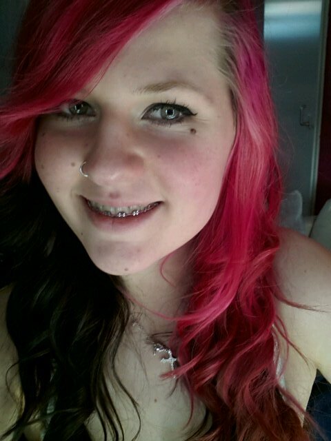 _xsamm's profile picture. muzieeek / voedsel / 18 jaar / christen / PERENIJSJE