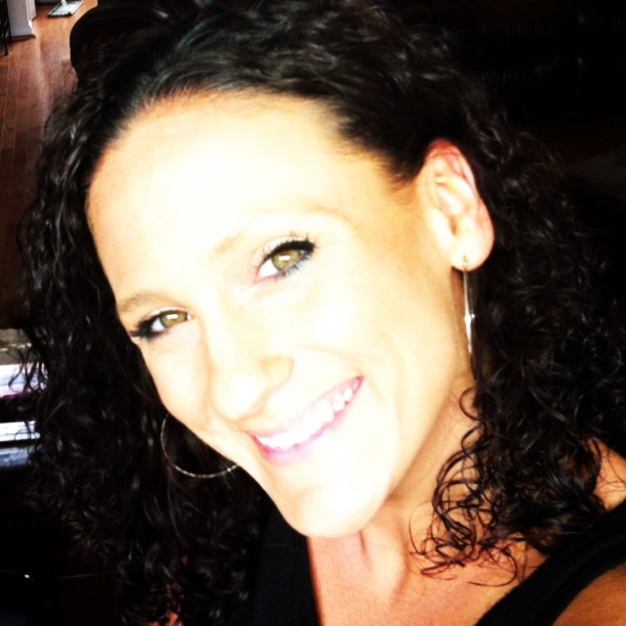 Wife & mama, former reading specialist, current kindergarten teacher, writer, & verbivore.