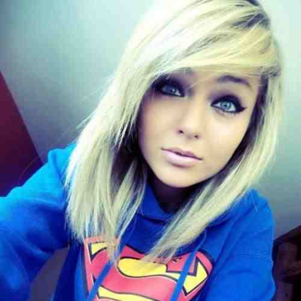 bedazzledd1234's profile picture. You can never be over educated or over dressed