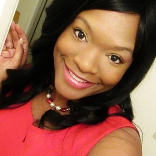 Health writer and organic beauty enthusiast! Visit my site for organic beauty recipes and eczema relief tips. Now tweeting under @sheismorelovely!