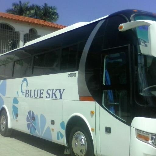 Compagnie de transport Bus sur les circuits Cap-port au prince, Ouanaminthe-Port au Prince et bientot Cap-Santiago.Location de voiture,courrier,import-export.