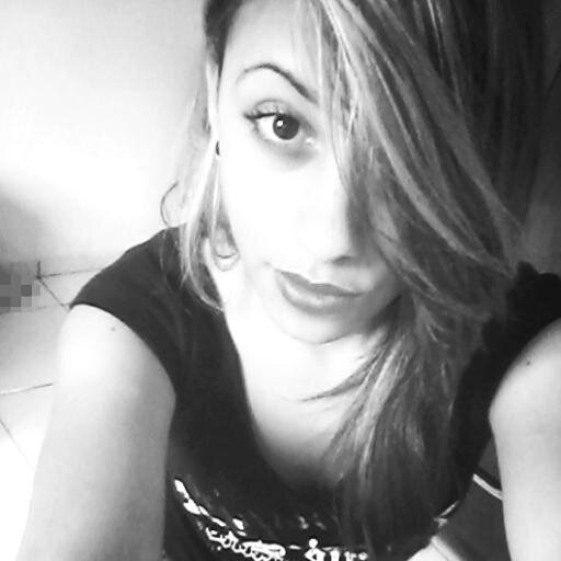 Se viver requer coragem então.. Viva para ser Feliz e nao viva em Vão ..☮ ♥ ;)