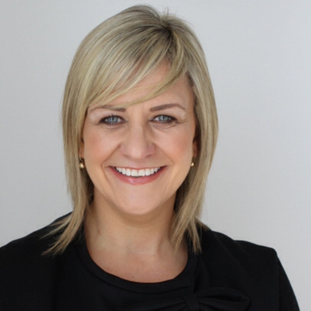 Co. Limerick girl in exile in Dublin. Sports, travel, food and style lover. Senior Marketing Leader. My opinions are by my own self!