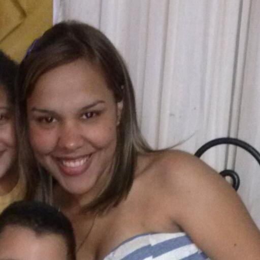 Feliz Cumpliendo...todas mis metas =) familia son mi vida