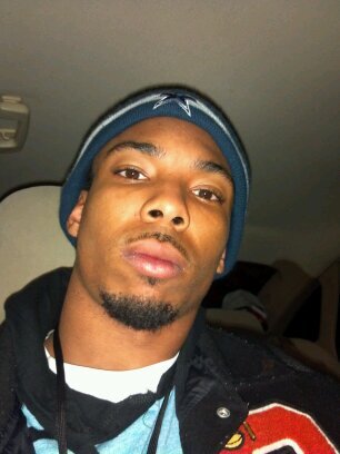 dlogan94's profile picture. 