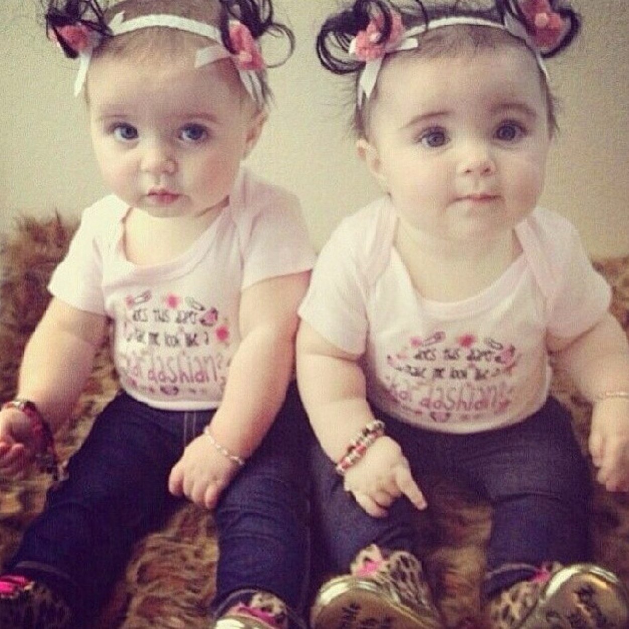 Farahosama2000's profile picture. 