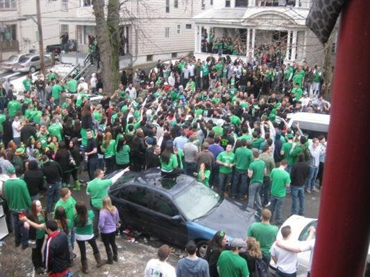 U K UA IS SO WILD WE NEEDED OUR OWN PAGE 

GO DANES 

UA UKNOWWWWW