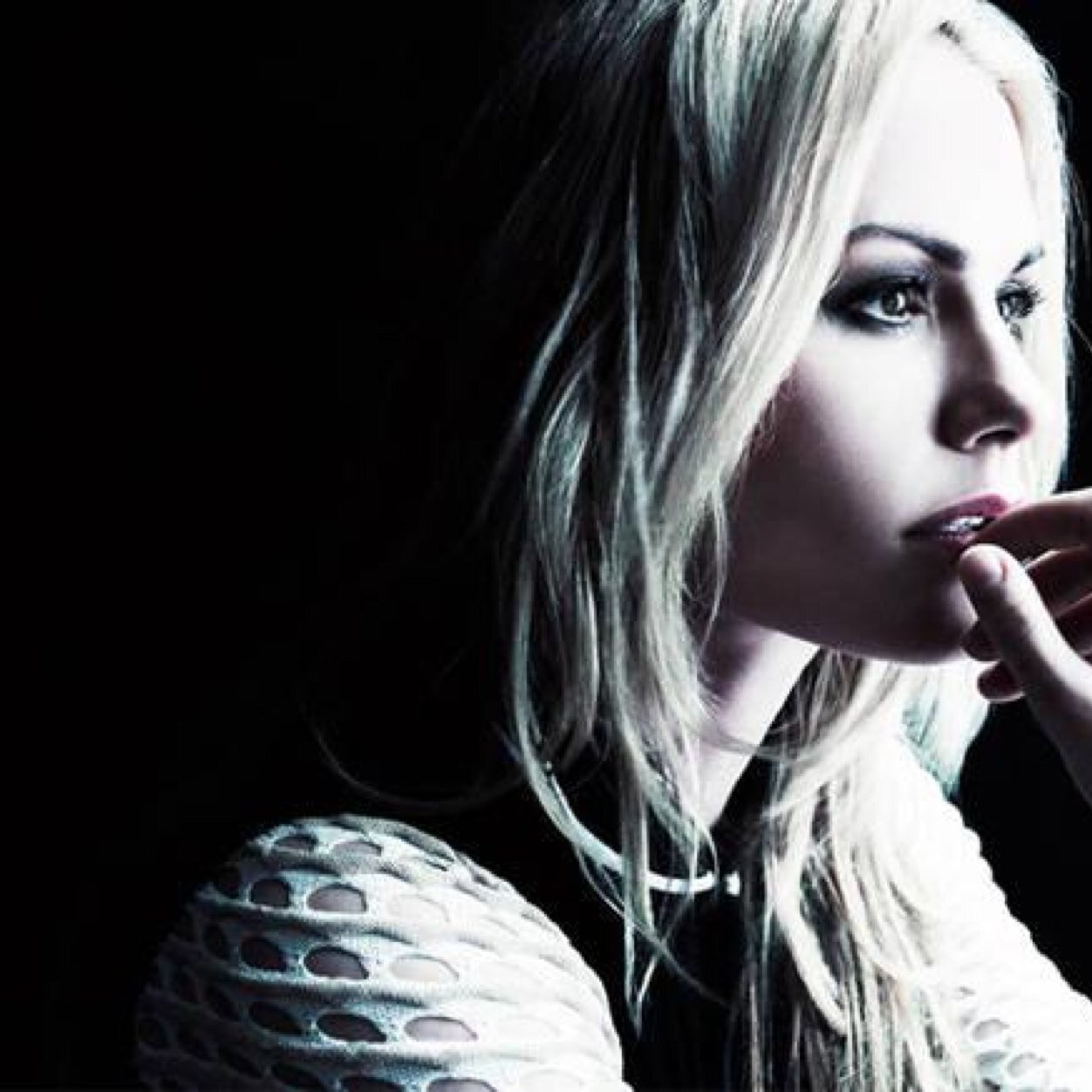 Dont be decieved by my name, Im the she devił in disguise. Dont waste my time, its to vałuable to spend on you. {Witch||RP21+||Descriptive} Did I mention.......