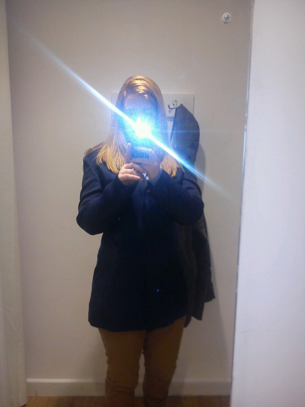 g_tigerlilly's profile picture. 