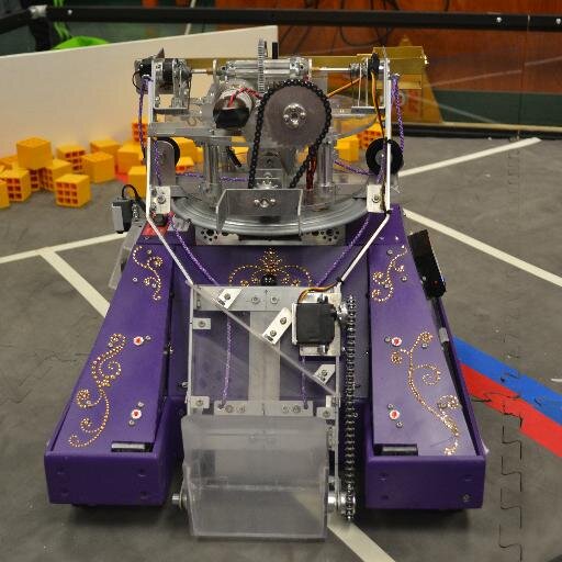 FTC Team 4625 The Kings and Queens from Monrovia High School, California