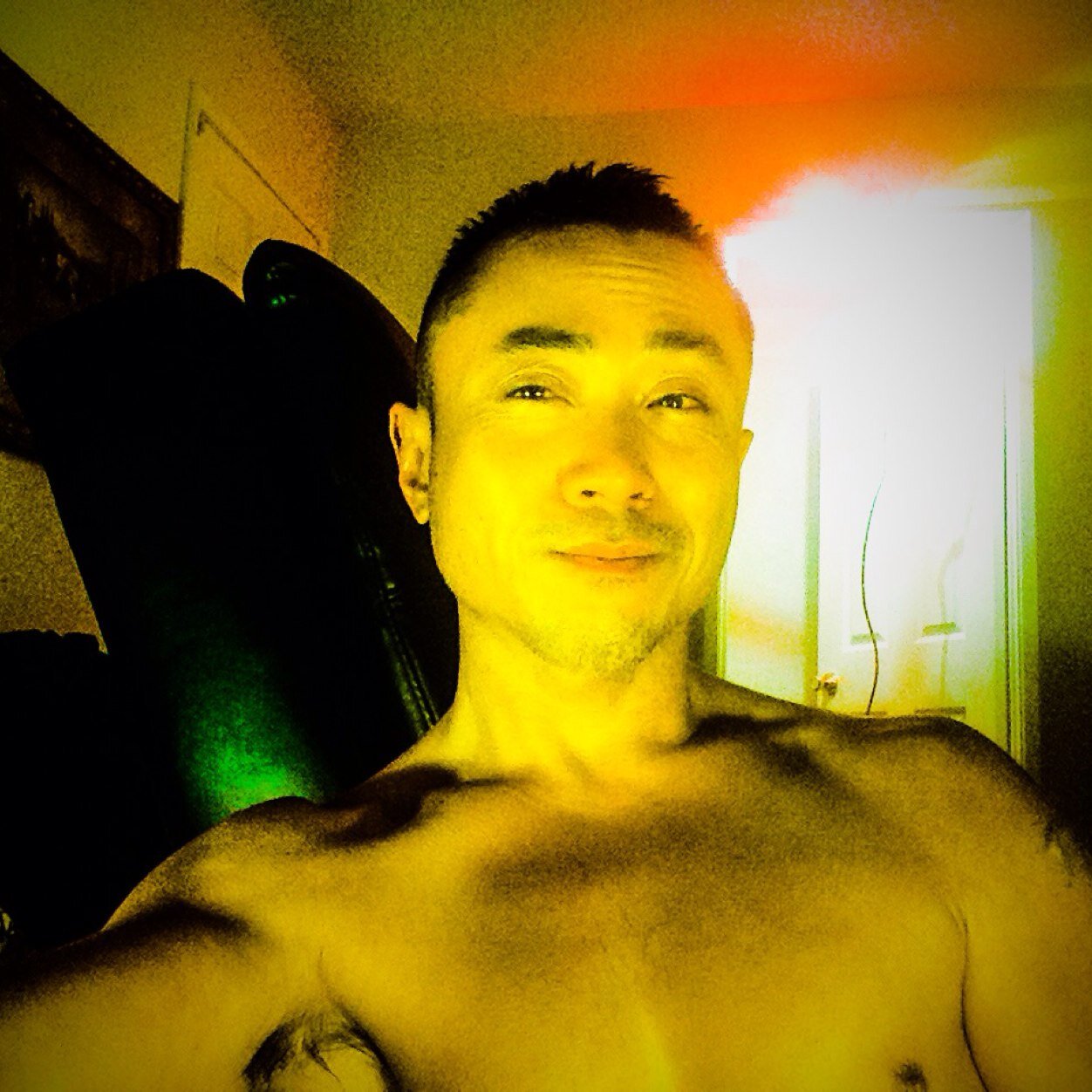 Gay asian luv bbk, homemade, selfies, and some other kinky stuff.  Open to having fun/exploring/parTying with other like-minded guys for whatevahs & whenevahs.