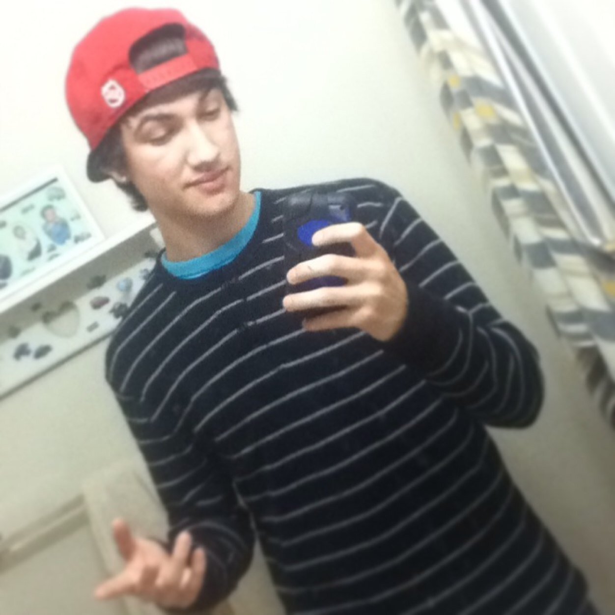 Fun chill just hmu