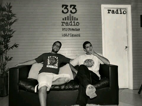 Programa Radial conducido por @ChinoOrfila y @oliverio84 2016