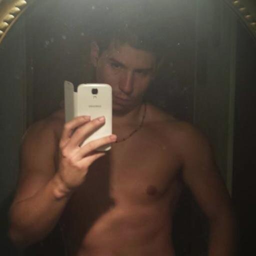 Mentor. Especialista en nutrición  y entrenamiento deportivo con pesas.