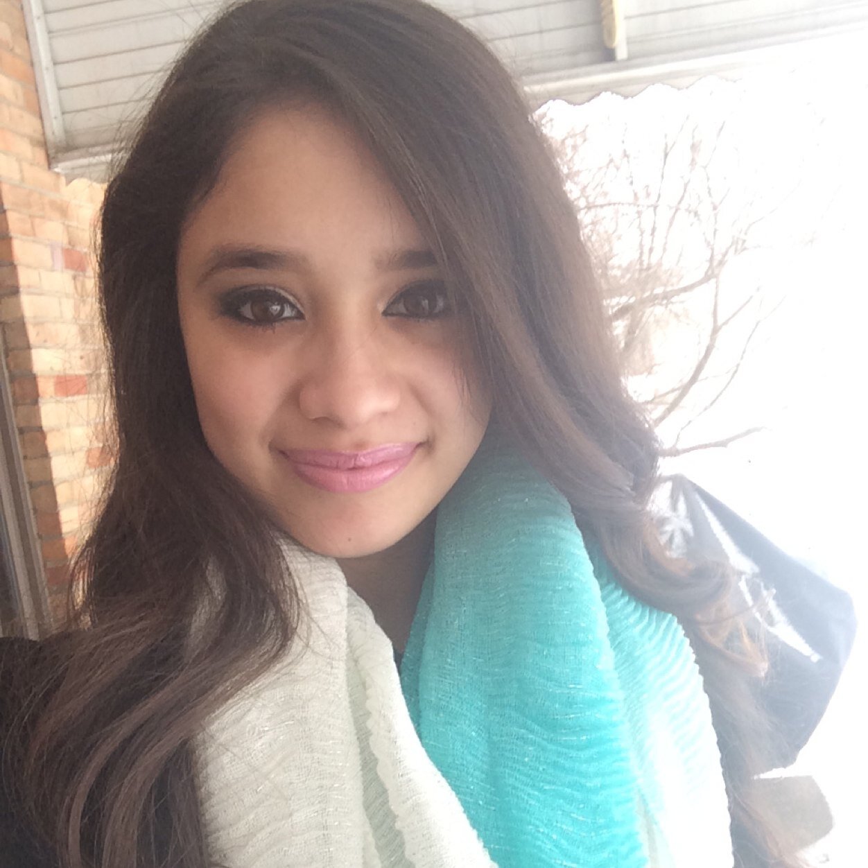 Viviana_J_Lopez's profile picture. 