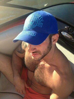 Siendo quien quiero ser, no vivo para agradar a otros.

He/Him