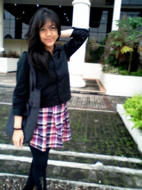 Follback? Mention me @kurnianatasyas | Lulus di fakultas kedokteran UNS