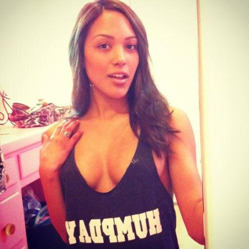 http://t.co/8dfjSyuuKe - What about FREE webcam models all day?