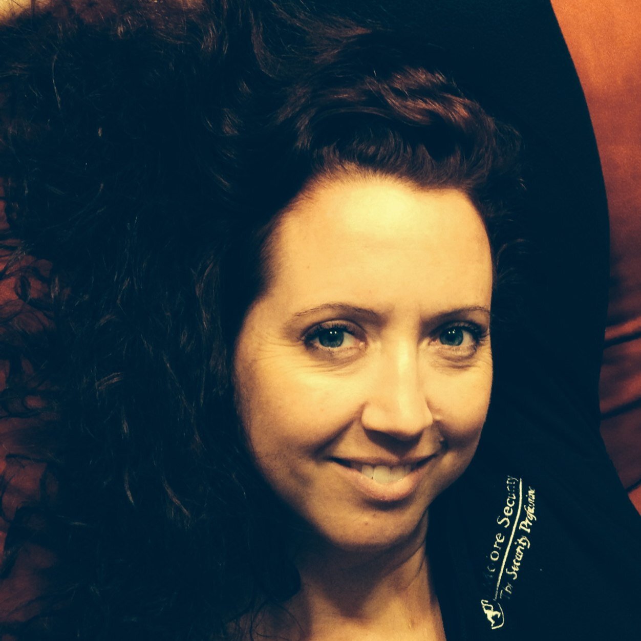 saracwest1's profile picture. 