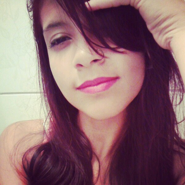 vidaa cheiaa de alegriaa nao tem coisaaa melhor *--*