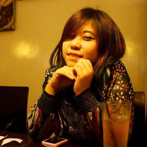 suka travelling | suka makan | music is the poetry of the air