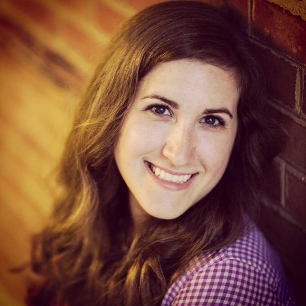 Twin Mom. @AmericanU Alum. Professional Pinner. I speak gif fluently. https://t.co/Y44SYiMFk7