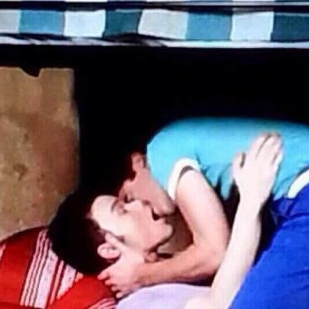I am here for twitter Klaine RPs! That is all!!