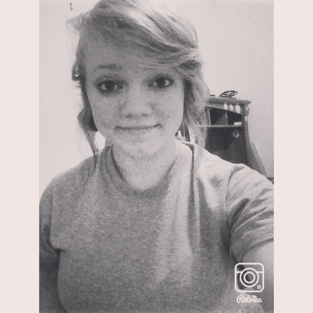 Hey c: Follow me ? Instagram--- xx_imperfect_x