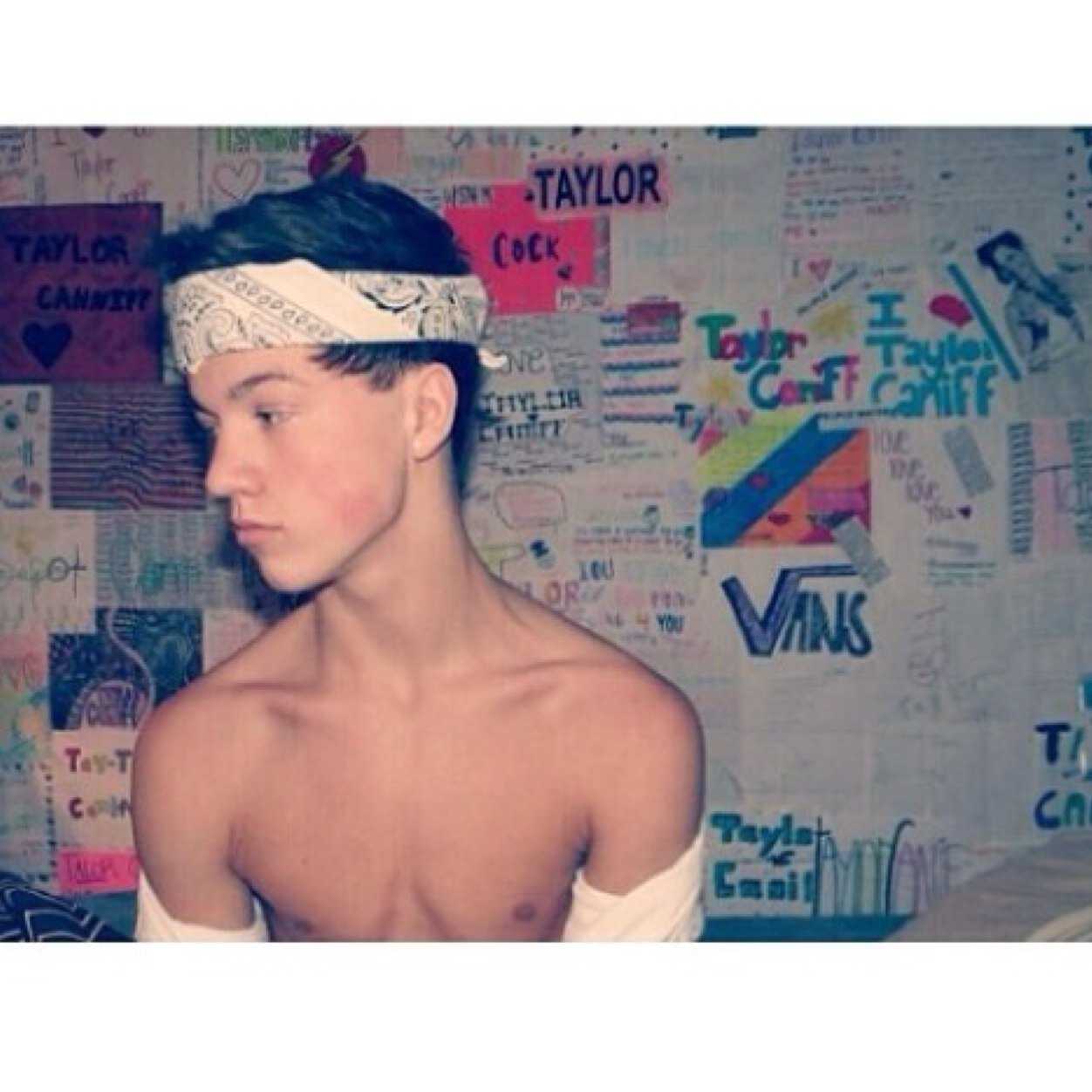 Magcon lover| Taylor Caniff| follow| edits sometimes|