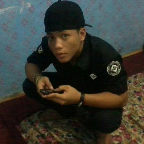 jhonny_helyan1's profile picture. para wali sejati love @erenmorganous pacitan 13 oktober 1994