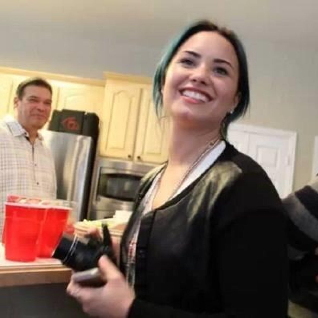 So i like this girl ♥️ her names Demi, she steals pillows & falls on stage oh & did i tell u...Shes my everything