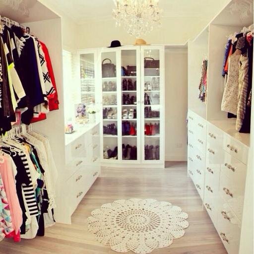Every girls dream closet☺✌️