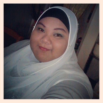 vnamalek's profile picture. 